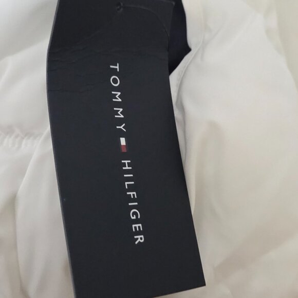 NWT - Tommy Hilfiger Women's Packable Vest Puffer Jacket - Size Small, White - Picture 6 of 6